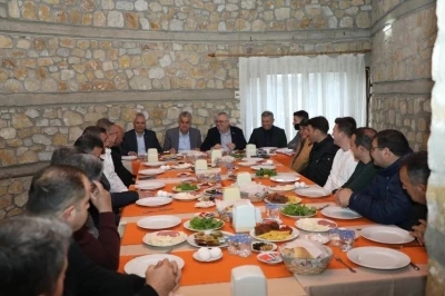 Başkan Ertaş, belediye ekibiyle &ccedil;alışmaları değerlendirdi
