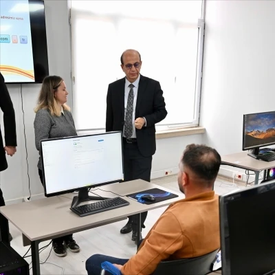 Başkan Geçit’in sözünü verdiği ‘Meslek Edindirme Akademisi’ projesi tamamlandı
