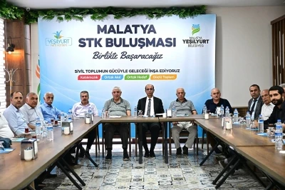 Başkan Geçit: &quot;Şehirler dayanışmayla büyür&quot;
