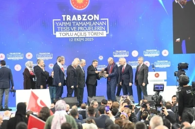 Başkan Genç: &quot;Trabzonumuzu hizmetlerle donatmaya devam edeceğiz&quot;
