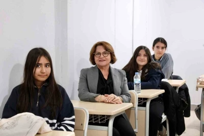 Başkan Gen&ccedil;ay: "Onların hayallerine ulaşmaları i&ccedil;in t&uuml;m imkanlarımızla destek olacağız"
