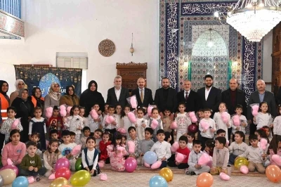 Başkan G&ouml;rgel, miniklerin tekne orucu heyecanına ortak oldu
