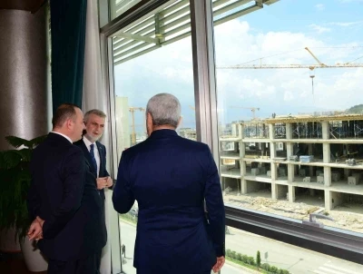 Başkan Görgel; &quot;Azerbaycan Mahallesi iki ülke kardeşliğinin nişanesi&quot;
