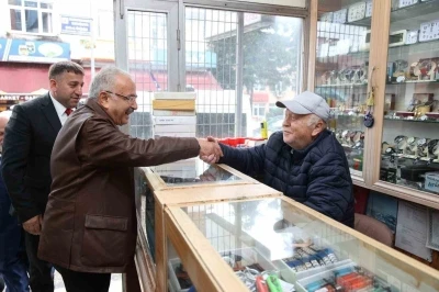 Başkan G&uuml;ler bayram boyunca vatandaşlarla bir araya geldi
