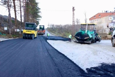 Başkan G&uuml;ler: "Kendi iş makinelerimiz ile yoğun &ccedil;alışıyoruz"
