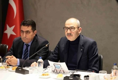 Başkan G&uuml;lsoy: "Kayseri&rsquo;nin alın terine, marka değerine g&ouml;z dikenlere ge&ccedil;it yok"
