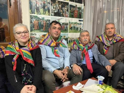 Başkan Hasan H&uuml;seyin Namaz: "&Ouml;rf ve adetlerimizi kendi imkanlarımızla yaşatmaya &ccedil;alışıyoruz"
