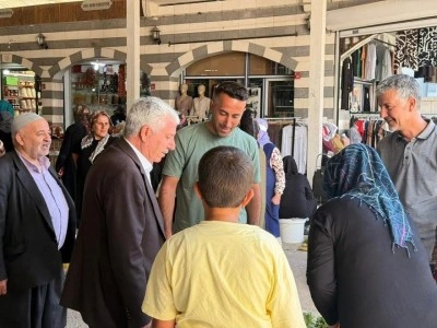 Başkan Karamehmetoğlu vatandaşlarla bir araya geldi