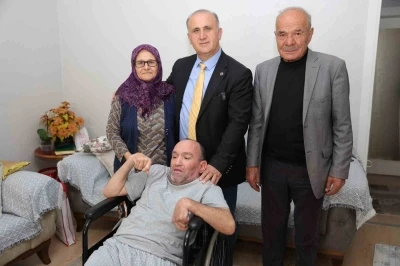 Başkan Kaya engelli İskender&rsquo;in isteğini yerine getirdi
