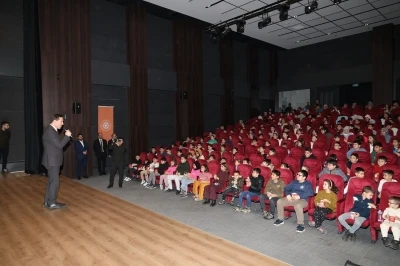 Başkan Kılca &ouml;ğrencilerin mutluluğuna ortak oldu
