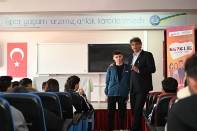 Başkan Kocaman gen&ccedil;lere kariyer tavsiyesi verdi
