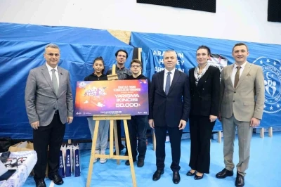 Başkan Kurnaz: &quot;Eğitim ve bilimi destekliyoruz&quot;
