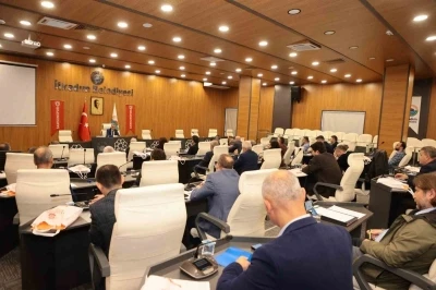 Başkan Kurnaz: &quot;Ekip ruhu ile güçlü İlkadım&quot;
