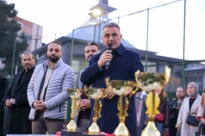 Başkan Kurnaz: "Topluma faydalı bireyler yetiştiriyoruz"
