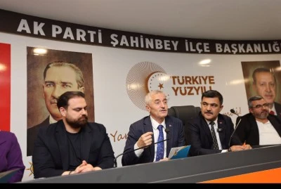 Başkan Mehmet Tahmazoğlu, AK Parti Şahinbey İlçe Danışma Toplantısına Katıldı