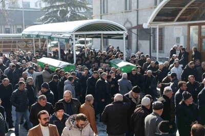 Başkan &Ouml;zdoğan&rsquo;dan Ekici ailesine taziye
