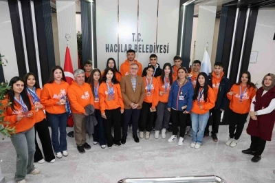 Başkan &Ouml;zdoğan: "HADAK, gittiği her yerde &rsquo;bunu başarır&rsquo; dedirtmiştir"
