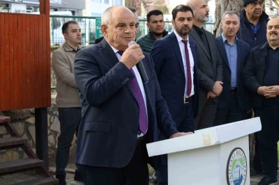 Başkan &Ouml;zt&uuml;rk belediye personelleri ile bayramlaştı
