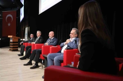 Başkan Palancıoğlu, kentsel dönüşüm çalışmalarını anlattı
