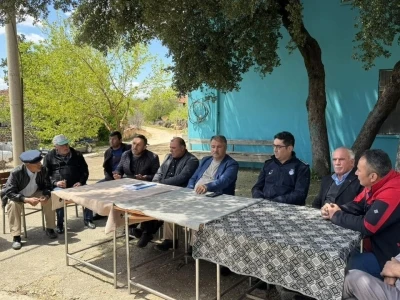 Başkan P&uuml;t&uuml;n, Kapuz Mahallesi&rsquo;nde vatandaşlarla buluştu
