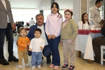 Başkan P&uuml;t&uuml;n; "Beyağa&ccedil;&rsquo;ın ismini duyurmak i&ccedil;in var g&uuml;c&uuml;m&uuml;zle &ccedil;alışıyoruz"
