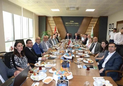 Başkan Şadi &Ouml;zdemir sanayicilerle buluştu
