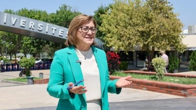 Başkan Şahin öğrencilere seslendi: Gaziantep'i tercih edin!