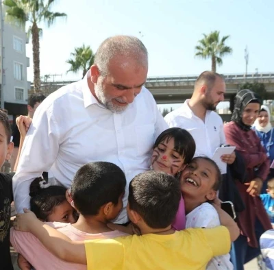 Başkan Sandıkçı: &quot;Çocukları özel, eğitici ve eğlenceli aktivitelerle buluşturuyoruz&quot;
