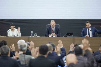 Başkan Se&ccedil;er: "441 mahallemiz kırsal mahalle stat&uuml;s&uuml;n&uuml; devam ettirecek"
