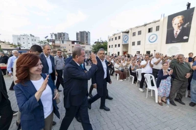 Başkan Se&ccedil;er: "Mersin, T&uuml;rkiye sosyolojisinin izd&uuml;ş&uuml;m&uuml;d&uuml;r"
