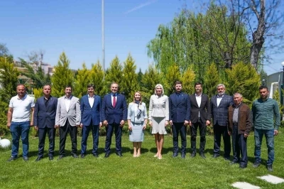 Başkan Subaşı, Karasu Birliği Başkanlığına yeniden se&ccedil;ildi
