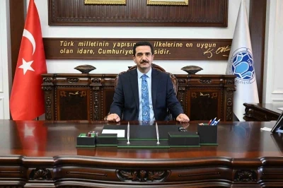 Başkan Taşkın: "15 Temmuz, milletimizin devletine ve vatanına sahip &ccedil;ıktığı tarihi bir d&ouml;n&uuml;m noktasıdır"
