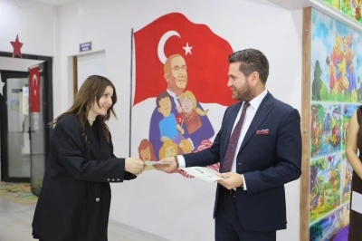 Başkan Tatık, Öğretmenler Gününde öğretmenleri yalnız bırakmadı
