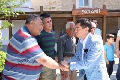 Başkan &Uuml;nl&uuml;: "Babalarımız toplumumuzun en &ouml;nemli yapı taşlarından biridir"
