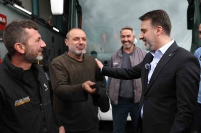 Başkan Vekili Biba&rsquo;dan 1 Mayıs&rsquo;ta g&ouml;rev başındaki emek&ccedil;ilere ziyaret
