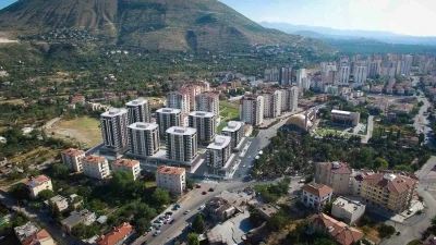 Başkan Yalçın’dan kentsel dönüşüm brifingi
