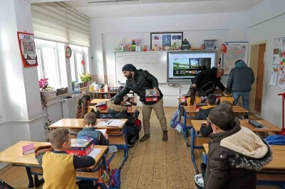 Başkan Yal&ccedil;ın&rsquo;dan kış g&uuml;n&uuml;nde y&uuml;rek ısıtan destek
