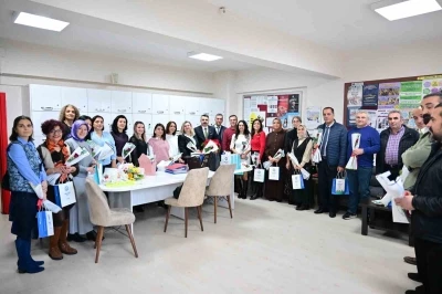 Başkan Yılmaz: &quot;Öğretmenler, bizim kahramanlarımızdır&quot;
