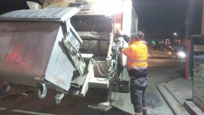 Başkan Zencirci ekipleri sahadan &ccedil;ekti
