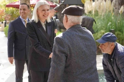 Başkanı Subaşı, çarşı esnafı ve vatandaşlarla buluştu
