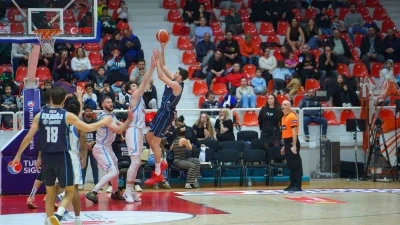 Basketbol S&uuml;per Ligi: Aliağa Petkimspor: 86 - T&uuml;rk Telekom : 77
