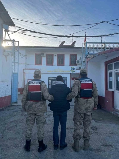 Batman&rsquo;da 12 yıl 6 ay kesinleşmiş hapis cezası bulunan şahıs yakalandı
