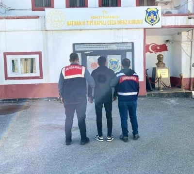 Batman&rsquo;da aranan 33 şahıs yakalandı
