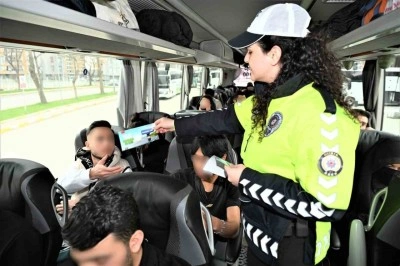 Batman&rsquo;da bayram &ouml;ncesi trafik bilgilendirme faaliyeti