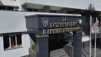 Batman&rsquo;da kuyumcu soygunu yalanıyla vurgun: 2 dolandırıcı yakalandı
