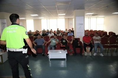 Batman’da okul geçidi görevlisi eğitimi düzenlendi
