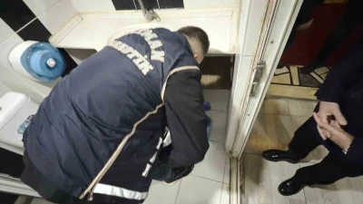 Batman&rsquo;da otel odasında 514 gram metamfetamin ele ge&ccedil;irildi
