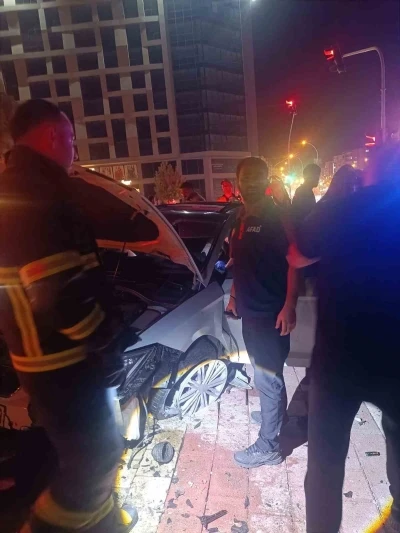 Batman’da otomobil takla attı: 2 yaralı
