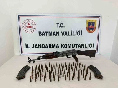 Batman&rsquo;da ruhsatsız silah operasyonu: 2 tutuklama
