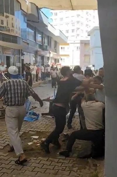 Batman’da taşlı sopalı kavga: 6 yaralı
